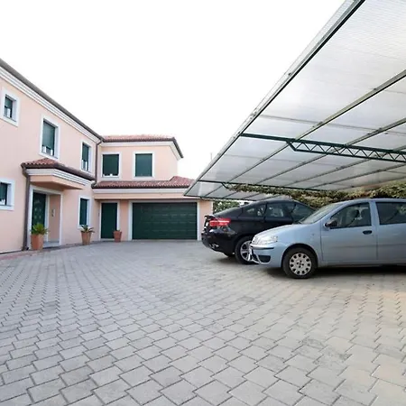 In With Balcony, Air Conditioning, Wifi 858-3 Appartement