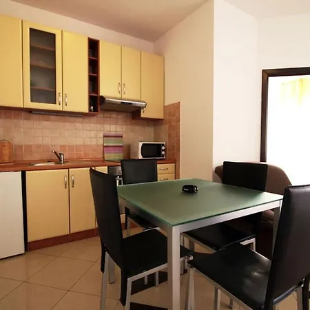 In With Balcony, Air Conditioning, Wifi 858-3 Apartamento Zadar