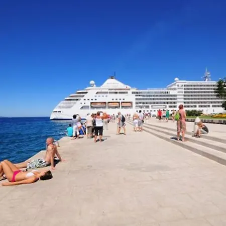 In With Balcony, Air Conditioning, Wifi 858-3 Apartamento Zadar